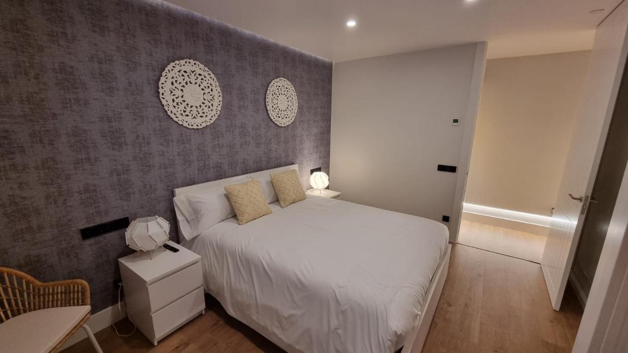 Puerta Del Sol Iii, 4 Bedrooms 5Wc マドリード エクステリア 写真